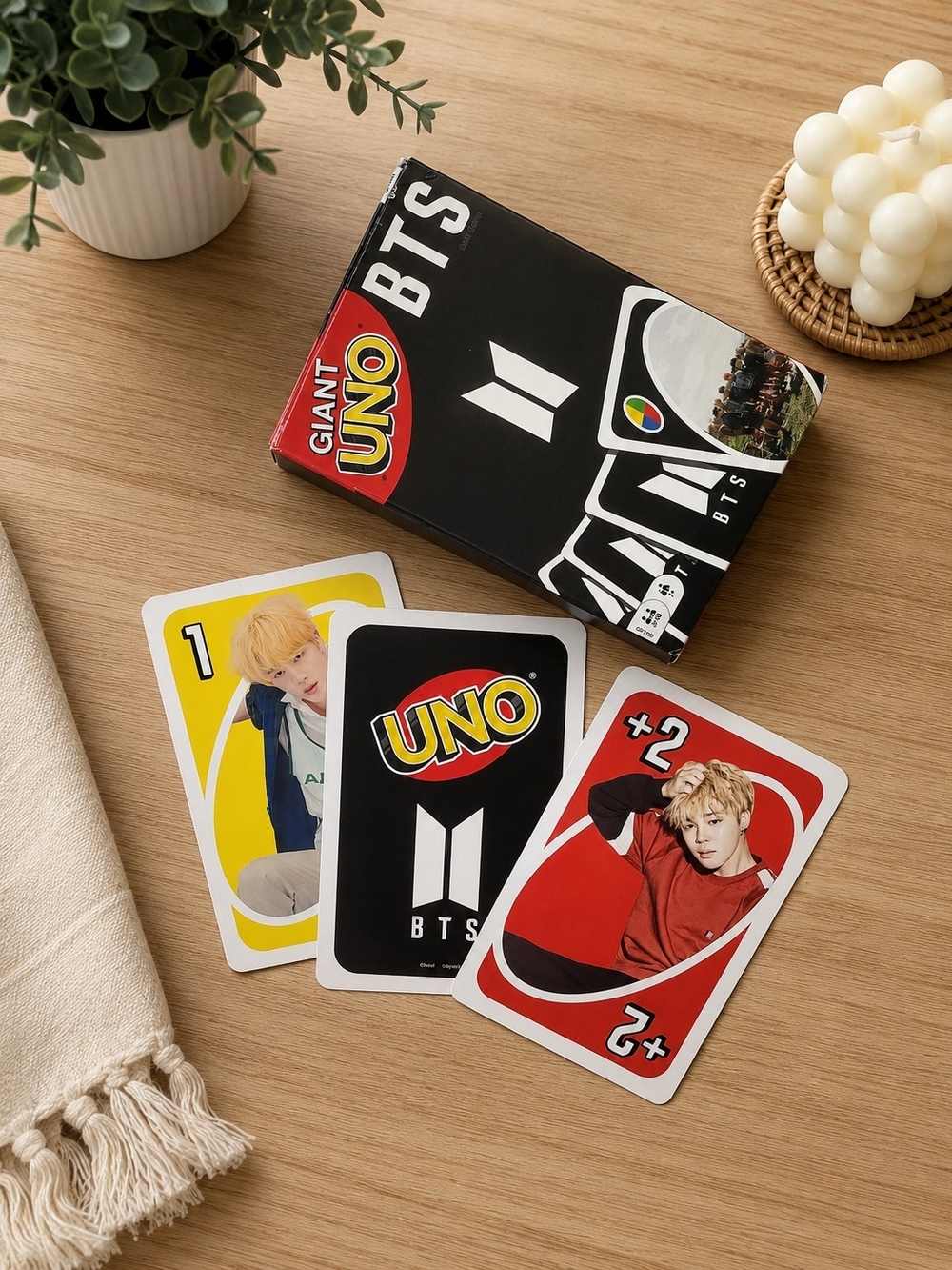 Giant UNO BTS Collectible Card Set - Open Box